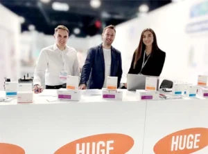 huge-at-warsaw-dental-medica-show-2022